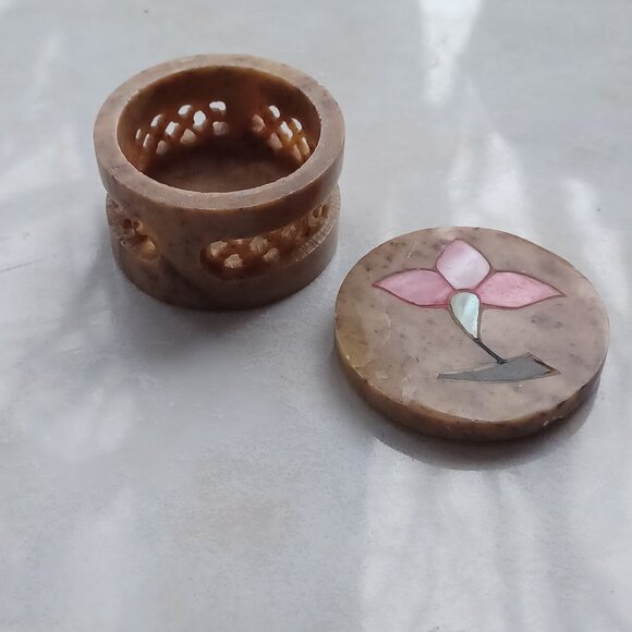 Vintage Soapstone Novelty Box and Marble Trinket Box (set of 2) - Picture 5 of 7